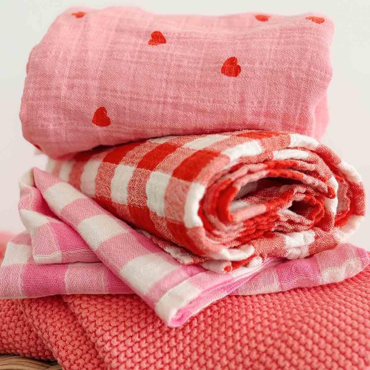 Wickeltuch Bianca Red Heart Pink 70x70